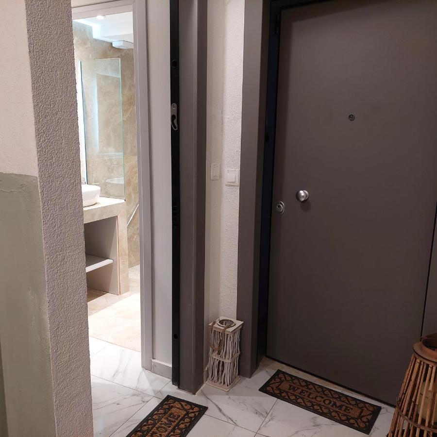 Budget Apartment To The Center 1 테살로니키 외부 사진